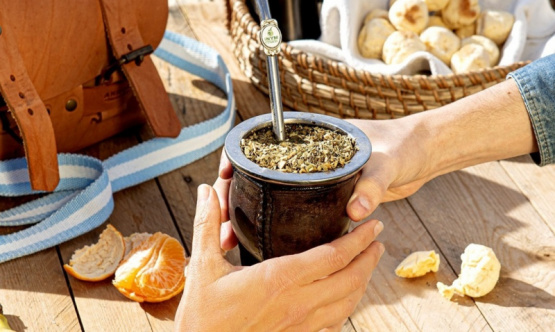 Tomar mate podría ser más saludable que ir al gimnasio: lo que dice la ciencia sobre la yerba que conquistó al mundo